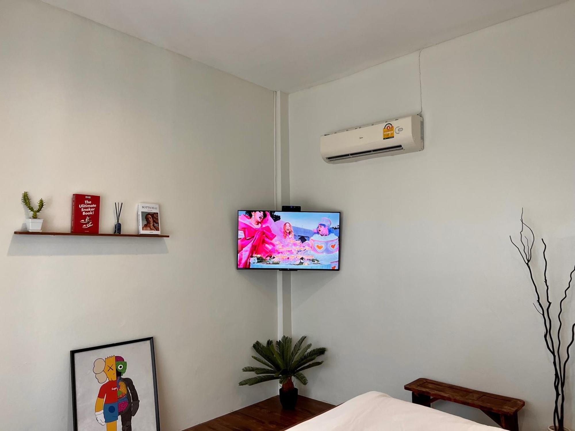 Sawaddeethaweesuk At Kohlarn Apartment Room photo